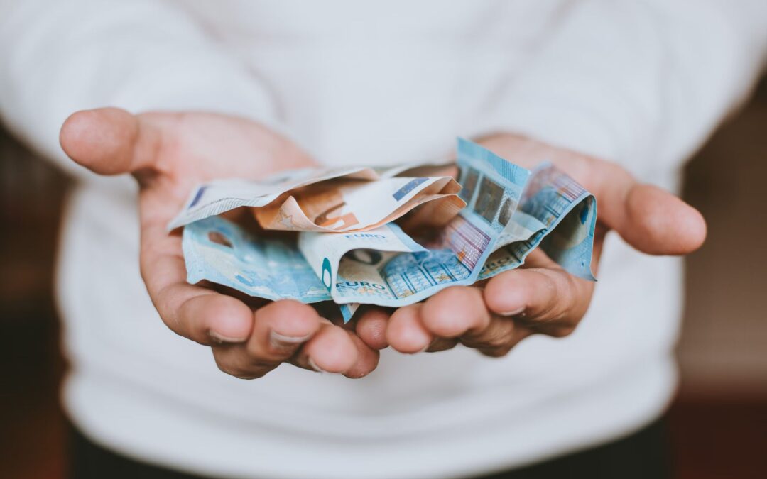 Darowizna – jak mądrze pomagać?